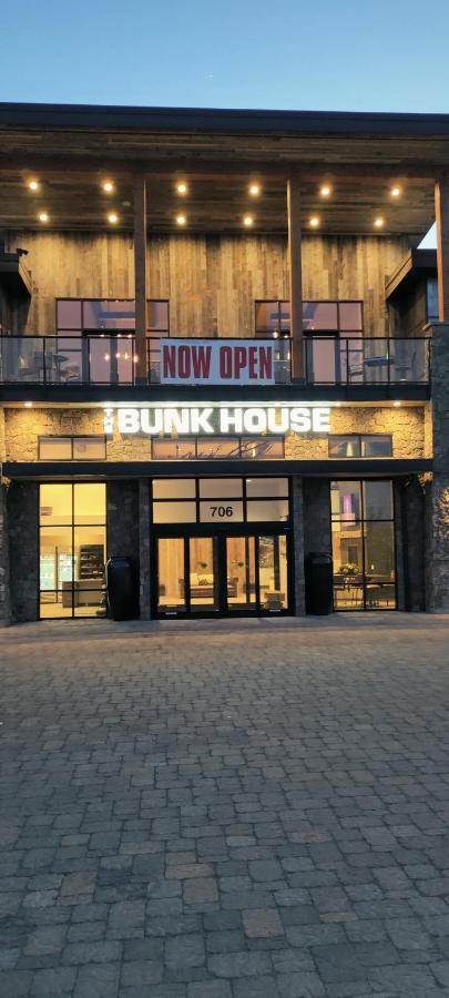 Bunk House Hotel Madras Eksteriør billede